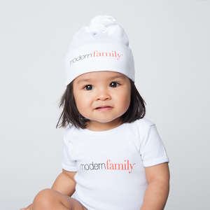 Come_See_My_Stuff_Modern_Family_Collection_by_Arleen_Sorkin_BabyHat_002